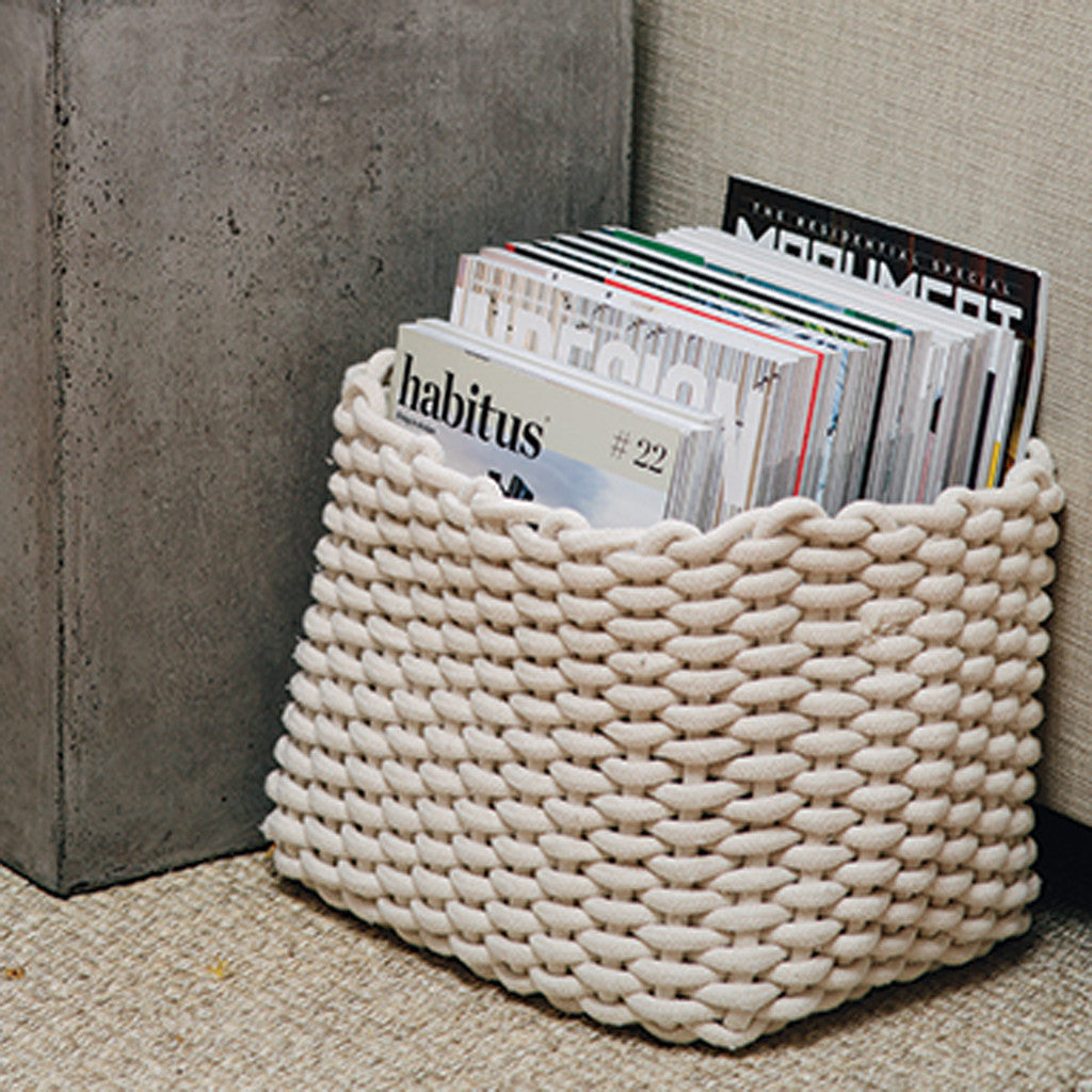 WOVEN COTTON ROPE BASKET